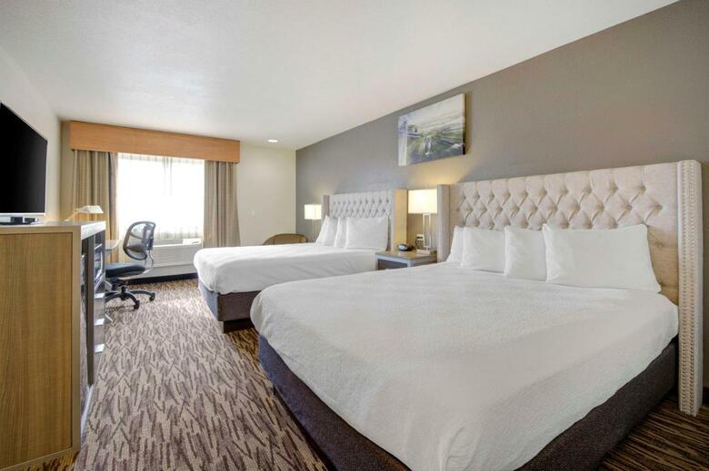 Hotel Best Western Plus Peppertree Airport Inn