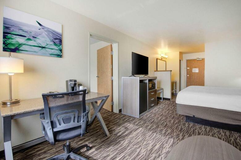 Hotel Best Western Plus Peppertree Airport Inn