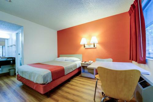 Motel 6 Seattle Airport