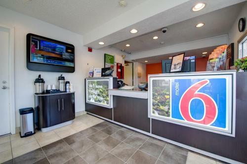 Motel 6 Seattle Airport