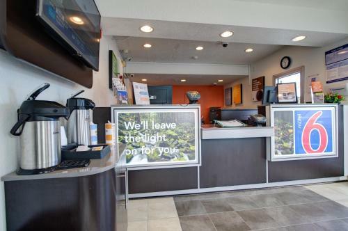 Motel 6 Seattle Airport
