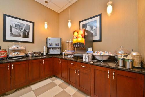 Hotel Hampton Inn - Spokane Airport