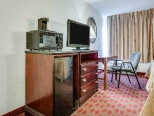 Hotel Quality Inn Fairmont