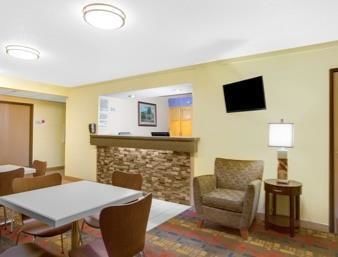 Hotel Super 8 Lewisburg