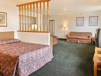 Motel Summersville Super 8