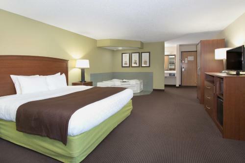 Cobblestone Hotel And Suites - Wisconsin Rapids