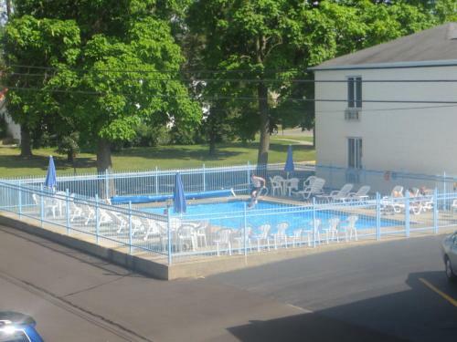Starlite Motel
