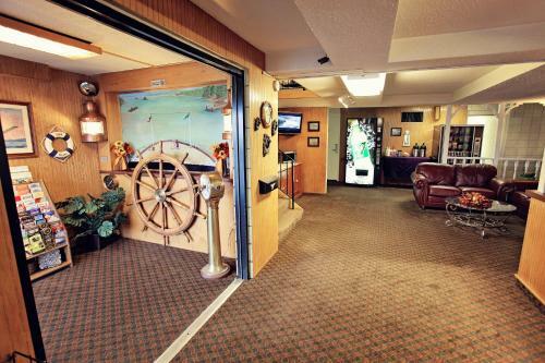 Motel National 9 Inn Showboat