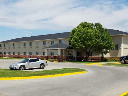 Hotel Baymont Inn And Suites - Casper East