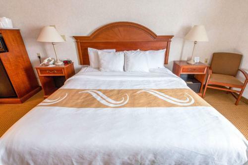 Hotel Quality Inn & Suites - University