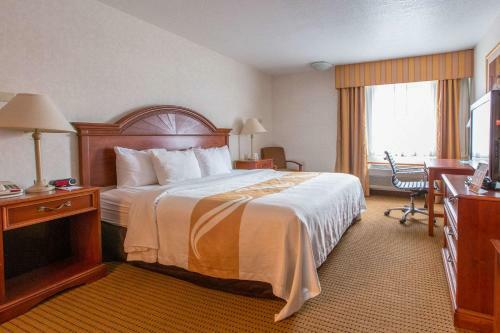 Hotel Quality Inn & Suites - University