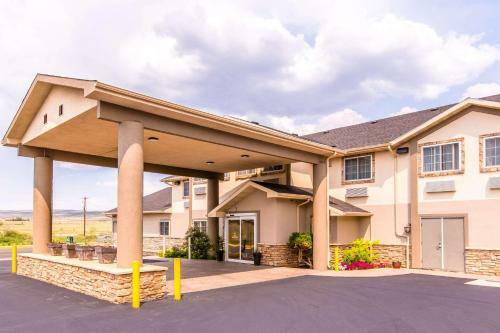 Hotel Quality Inn & Suites - University
