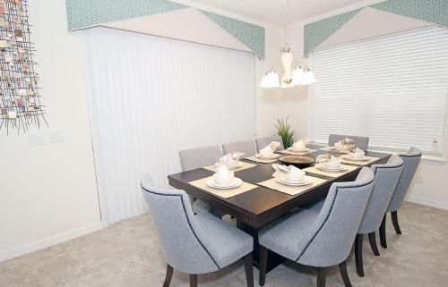 Vacation Home Miles Away From Disney 13yc19