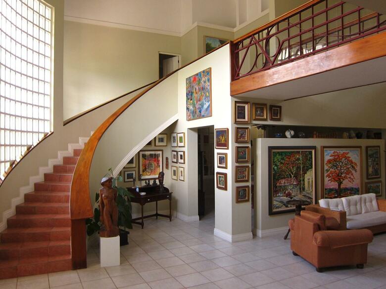 Hotel Chester Avenue Bed & Breakfast
