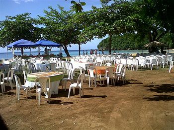Shaw Park Beach Hotel All Inclusive
