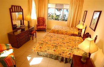 Shaw Park Beach Hotel All Inclusive