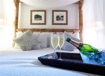 Hotel Calabash Bay Four Bedroom Villa
