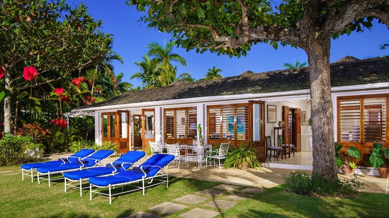 Apartamento Round Hill Hotel And Villas