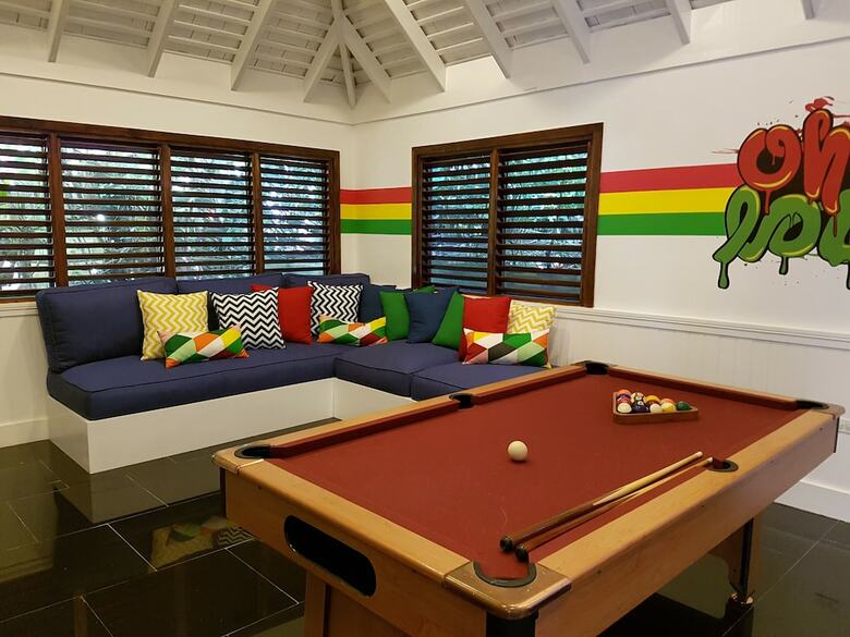 Apartamento Round Hill Hotel And Villas