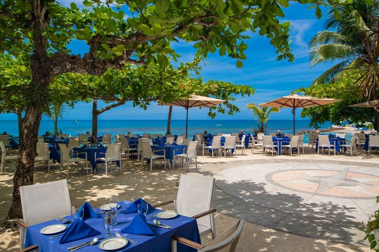Apartamento Round Hill Hotel And Villas