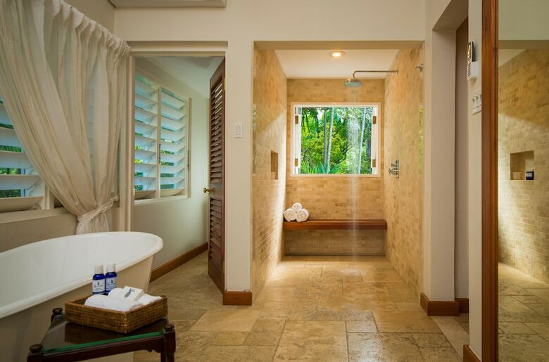 Apartamento Round Hill Hotel And Villas