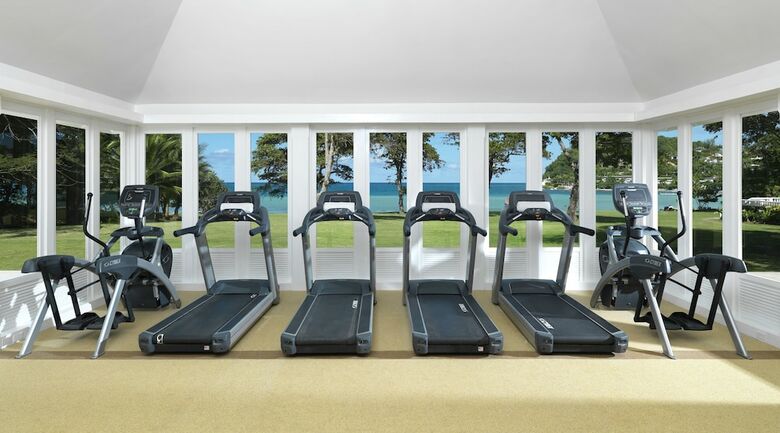 Apartamento Round Hill Hotel And Villas