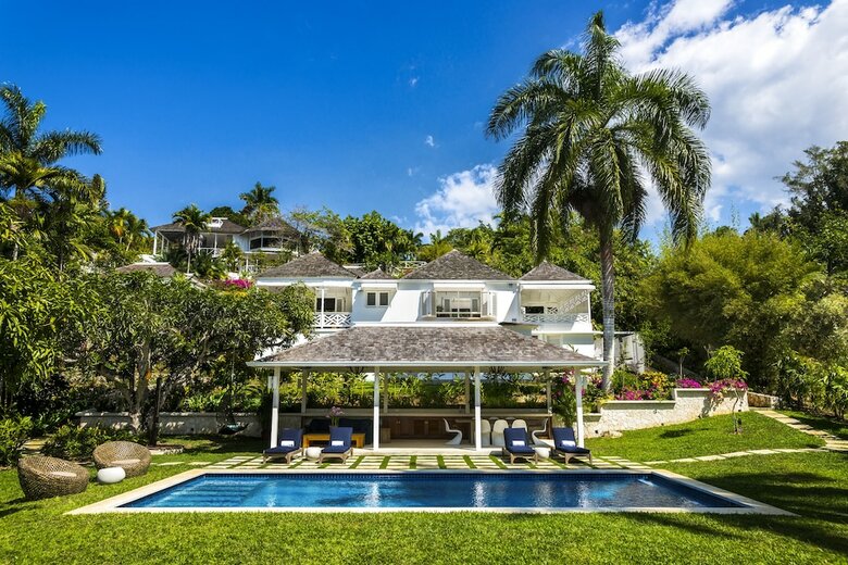 Apartamento Round Hill Hotel And Villas