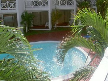 Apartamento Chrisanns Beach Resort