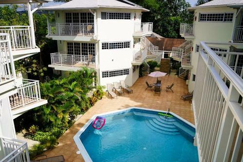 Hotel Rondel Village
