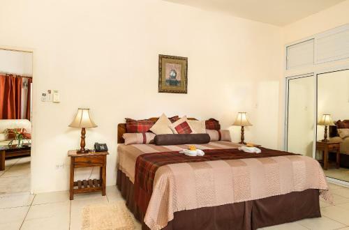 Hotel Rondel Village