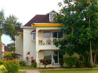 Hotel Coral Seas Beach Resort