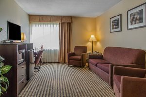 Hotel Rodeway Inn & Suites