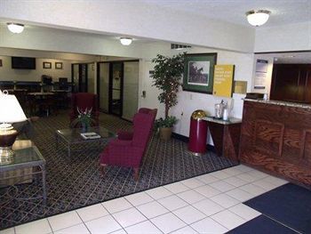 Motel 6 Edgewood