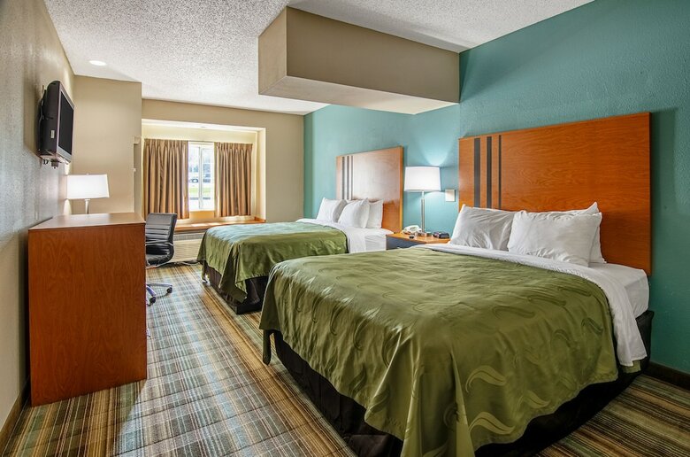 Hotel Quality Inn & Suites