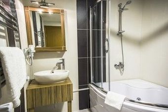 Hotel Berlin Otel Nisantasi