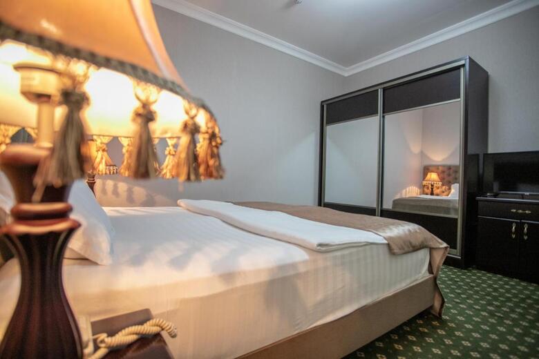Gloria Hotel