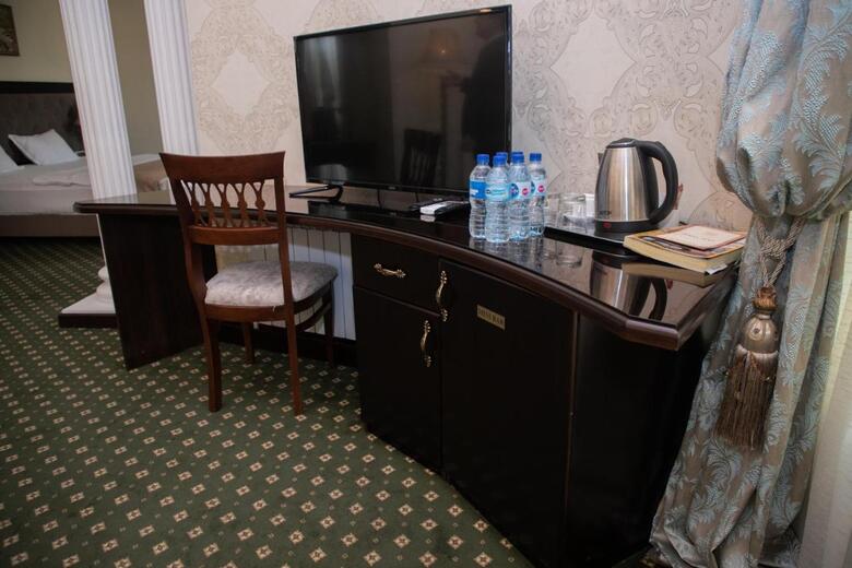 Gloria Hotel