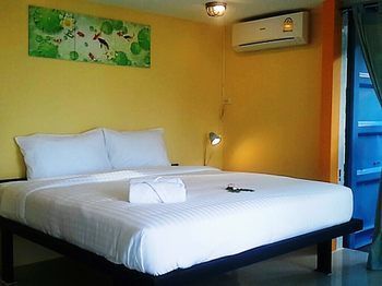 Apartamento Think & Retro Cafe Lipa Noi Samui