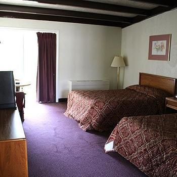 Motel Hometown Inn Staunton