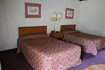 Motel Hometown Inn Staunton