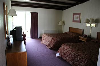 Motel Hometown Inn Staunton