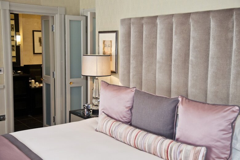St James Hotel & Club