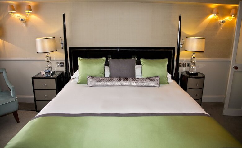 St James Hotel & Club