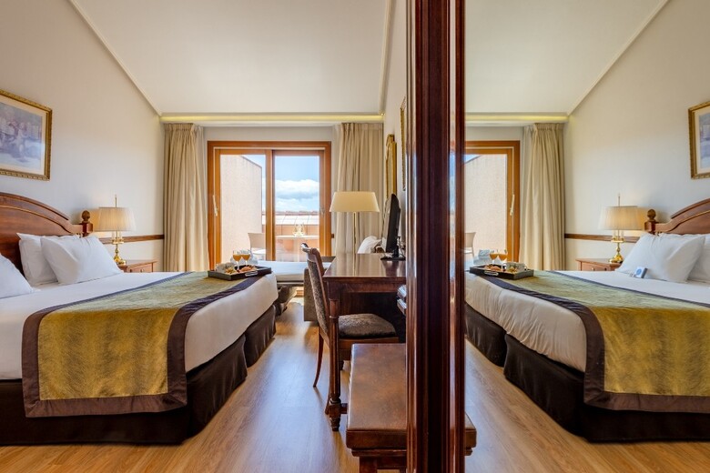 Hotel Exe Reina Isabel