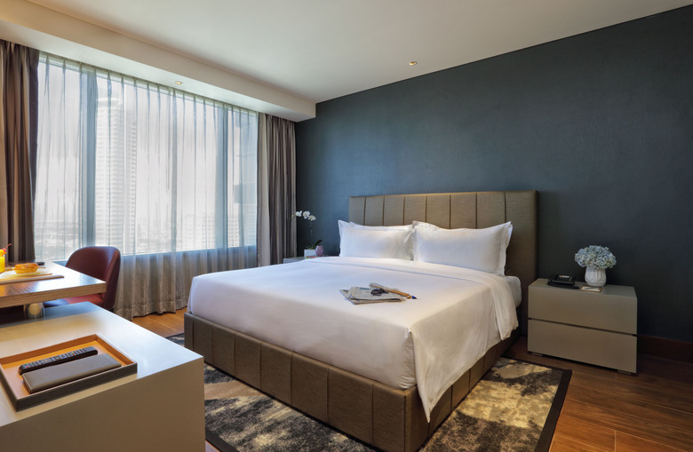 Hotel Makati Diamond Residences
