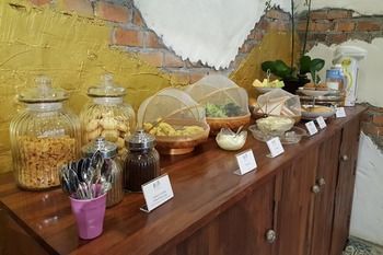 Si Phum Heritage Boutique Bed & Breakfast