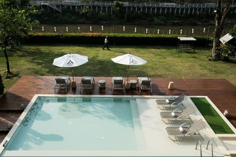 Hotel The Chiang Mai Riverside