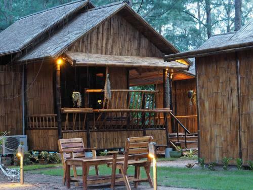 Lodge Eco Lanta Hideaway Beach Resort