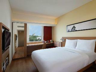 Hotel Ibis Chennai City Centre