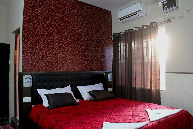 Hotel Vinodhara Guest House